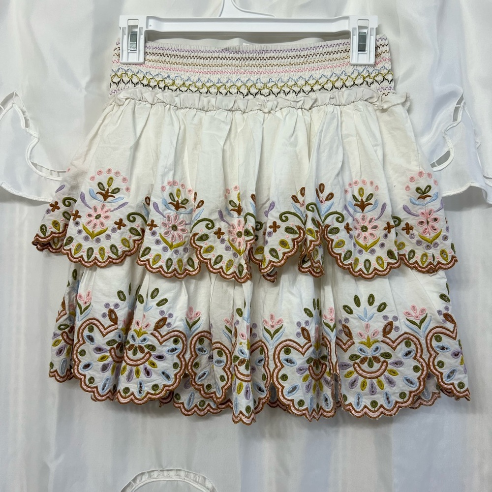 Love the Label Embroidered Tiered Mini Skirt Boho Cotton Scallop Hem Size Small - Picture 4 of 10